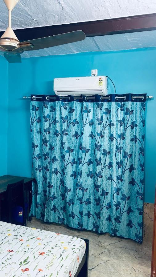 Tandon Lodge On The Ganga Ghat Homestay 瓦拉纳西 外观 照片