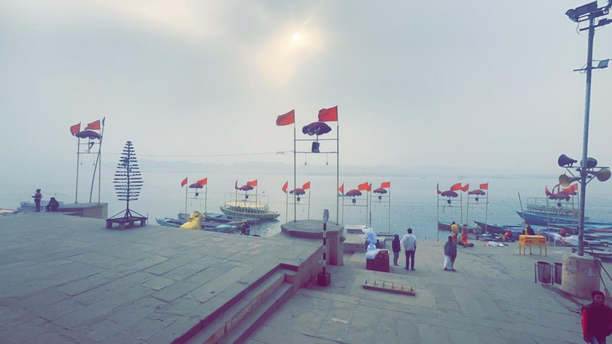 Tandon Lodge On The Ganga Ghat Homestay 瓦拉纳西 外观 照片