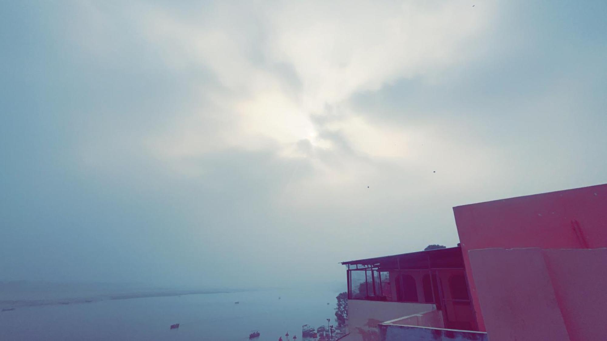 Tandon Lodge On The Ganga Ghat Homestay 瓦拉纳西 外观 照片