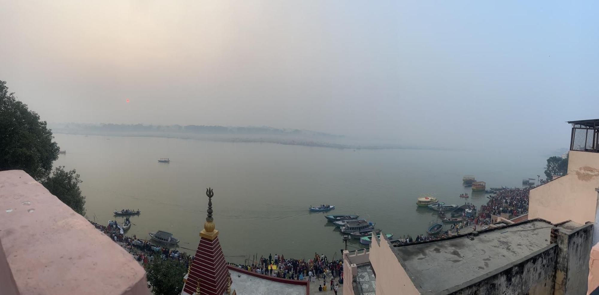 Tandon Lodge On The Ganga Ghat Homestay 瓦拉纳西 外观 照片